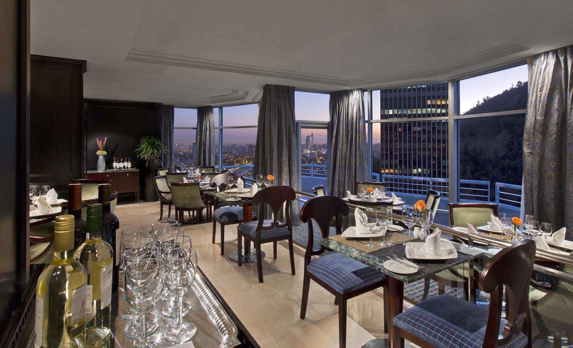 San Cristobal Tower - A Luxury Collection Hotel Santiago Kültér fotó